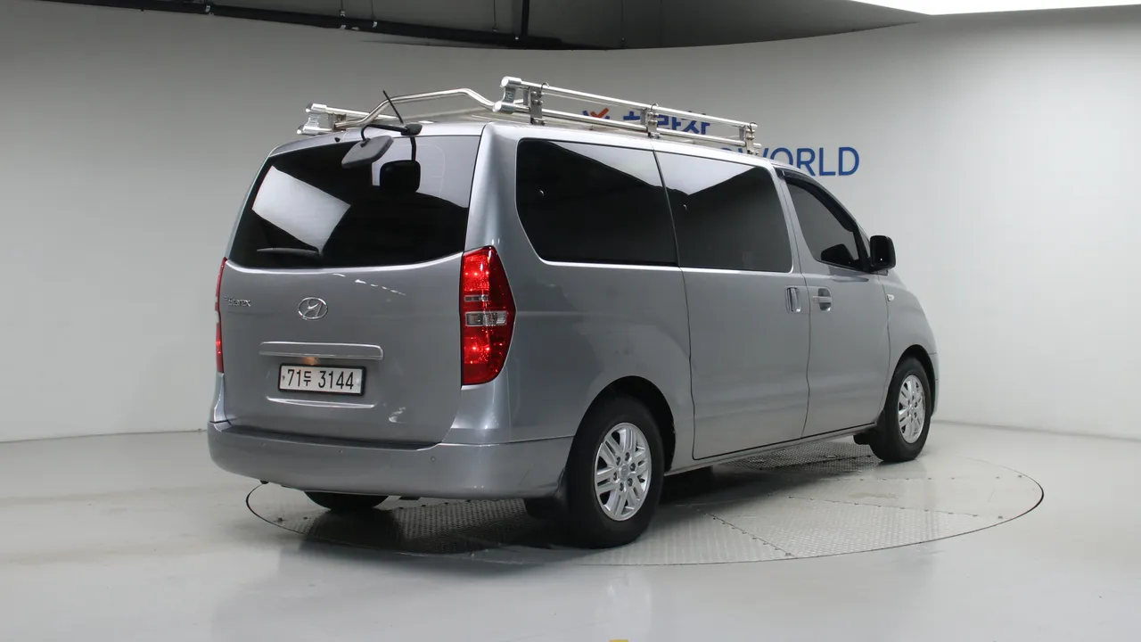 Hyundai Starex — miniaturë 2