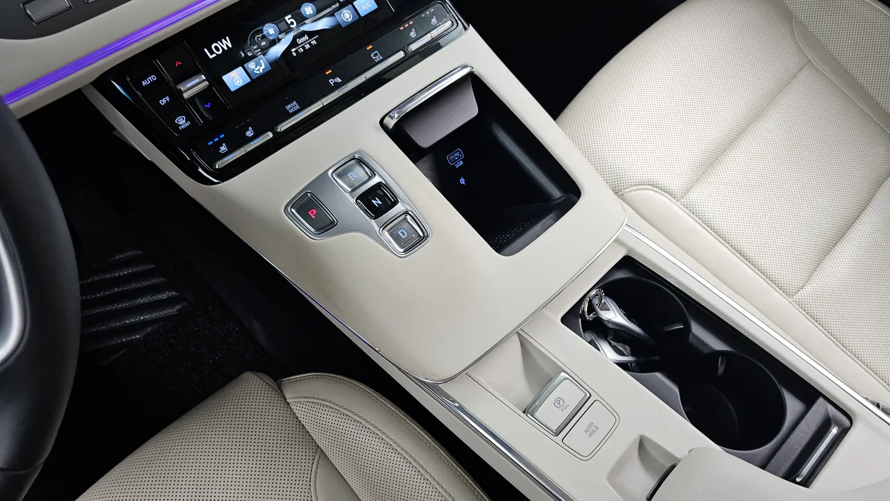 Hyundai Grandeur — miniaturë 9
