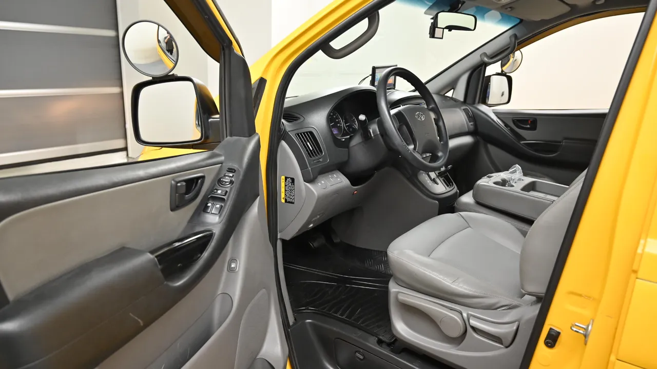 Hyundai Starex — miniaturë 11