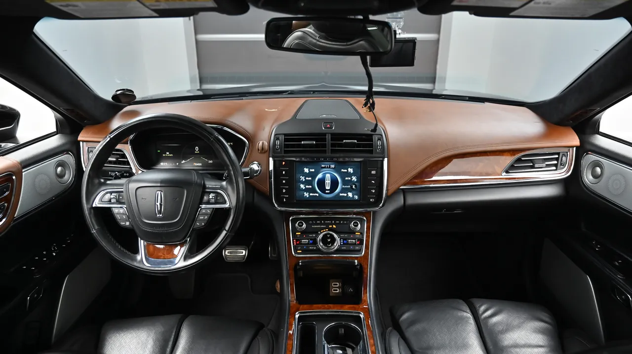 Lincoln Continental 10th Generation 3.0 Presidential AWD