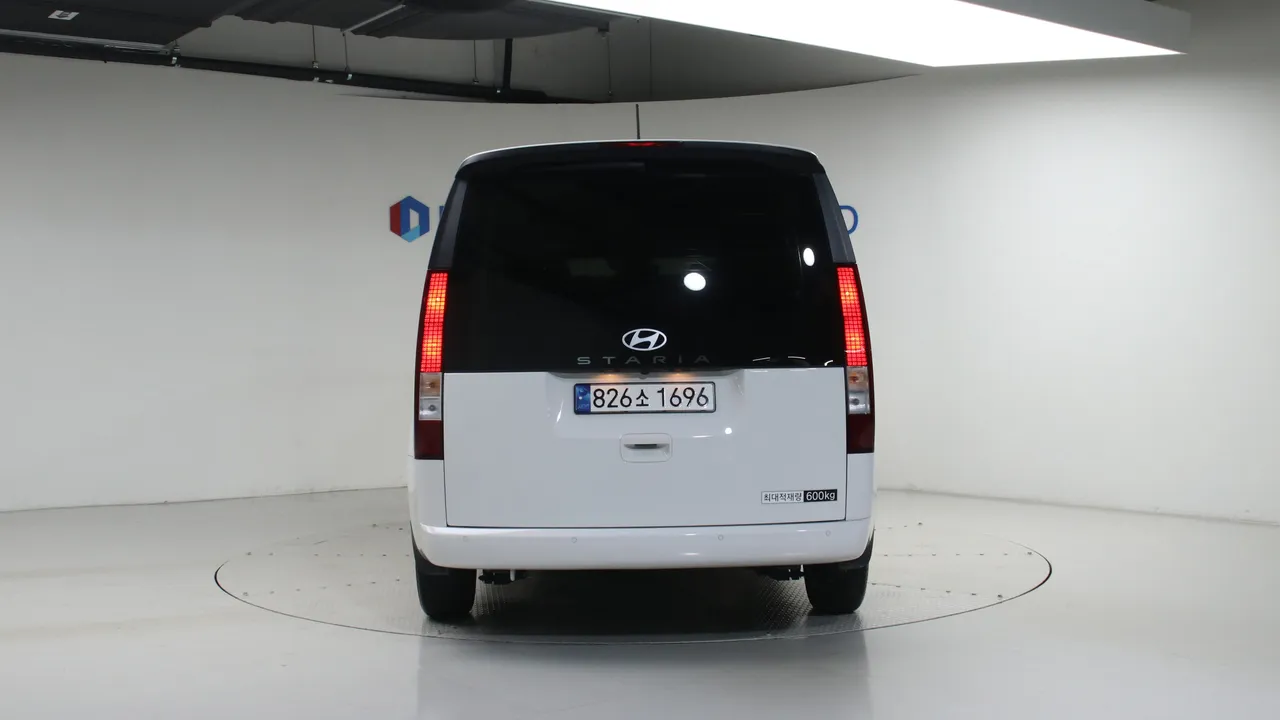 Hyundai Staria — miniaturë 4