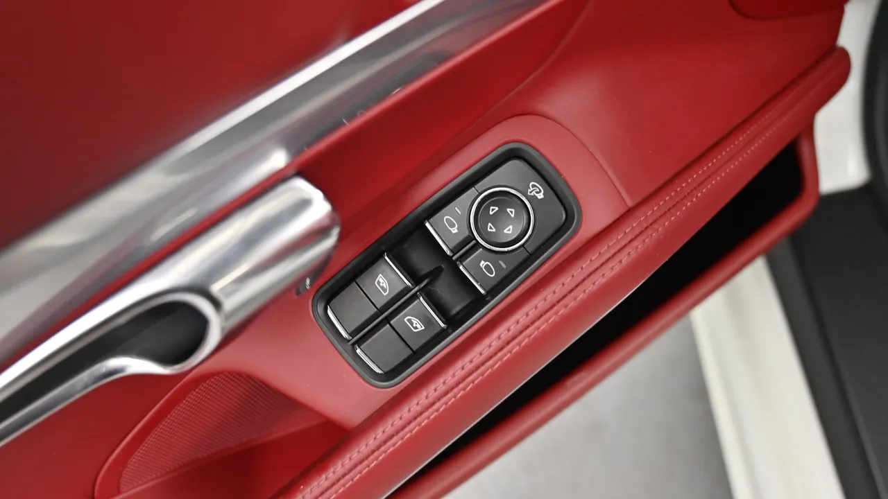 Porsche 718 — miniaturë 12