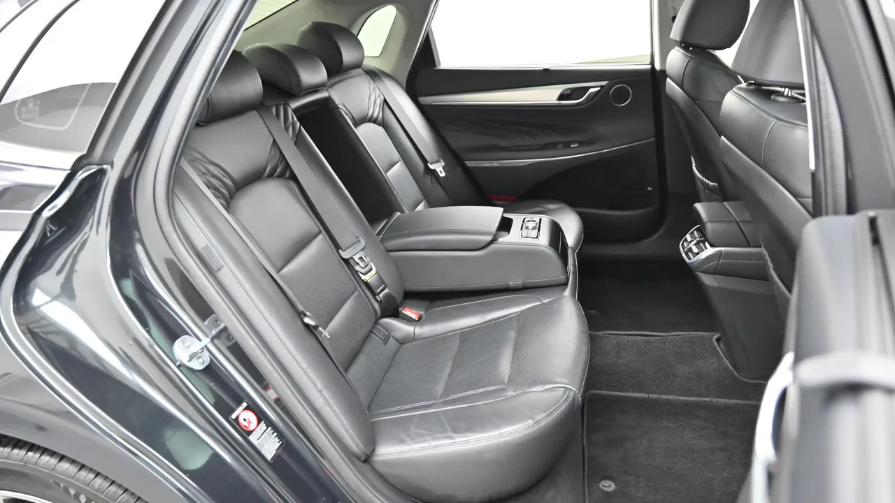 Hyundai Grandeur — miniaturë 12