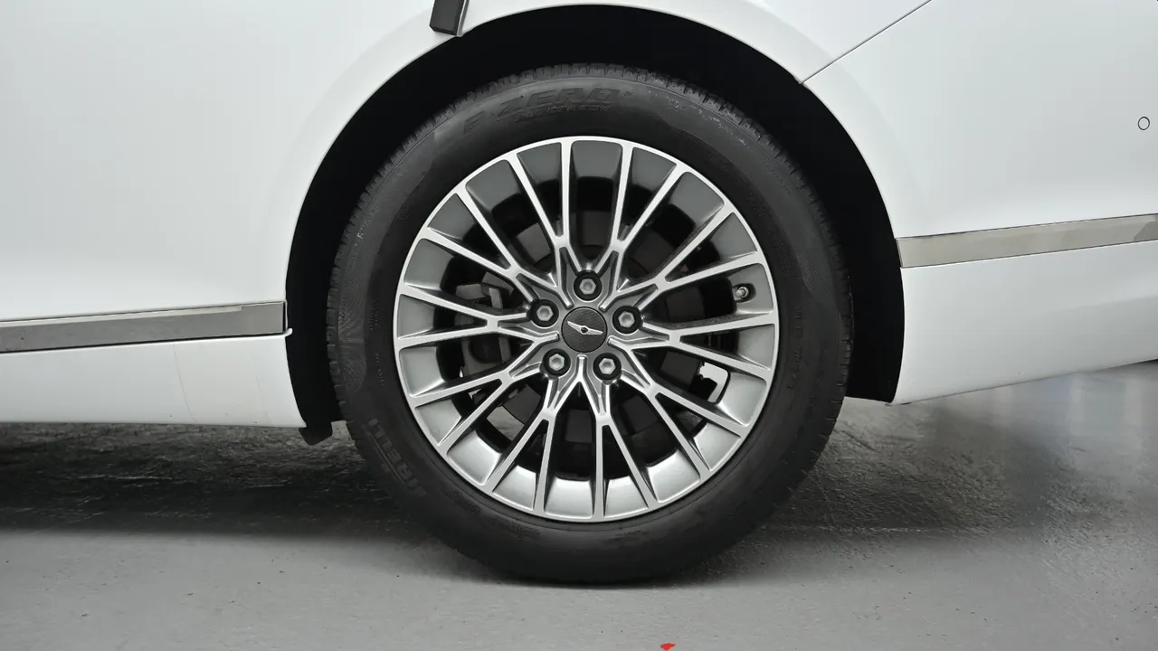 Genesis G80 — miniaturë 5