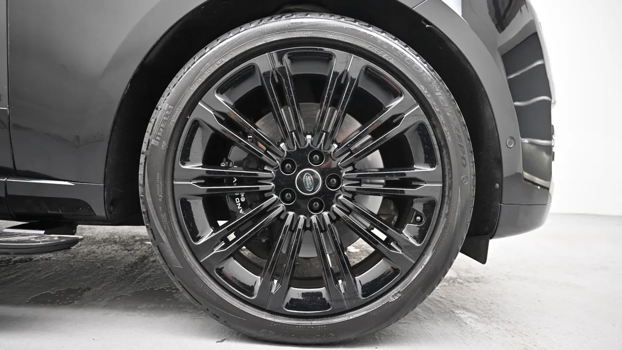Land Rover Range Rover — miniaturë 5