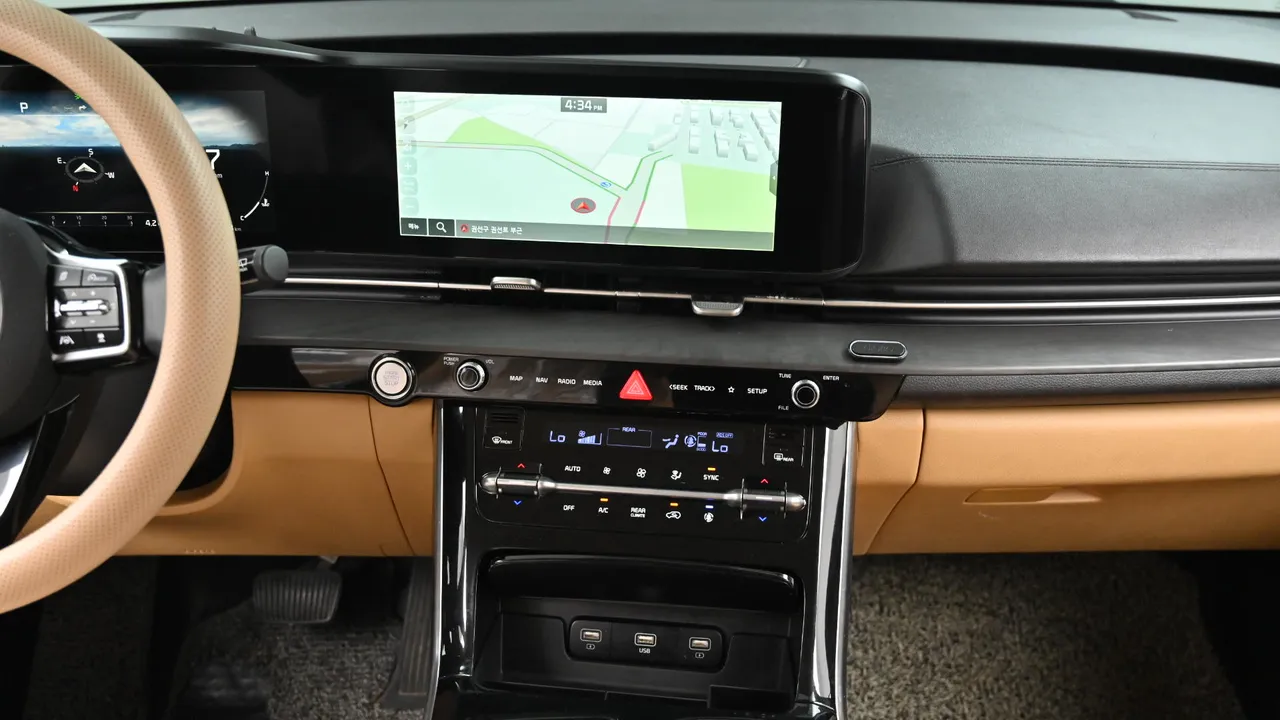Kia Carnival — miniaturë 14