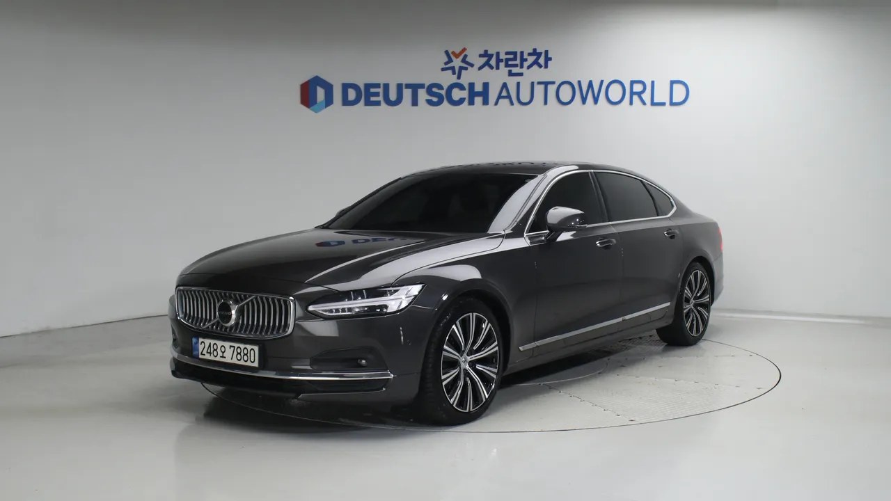 Volvo S90 B5 인스크립션 — foto 1