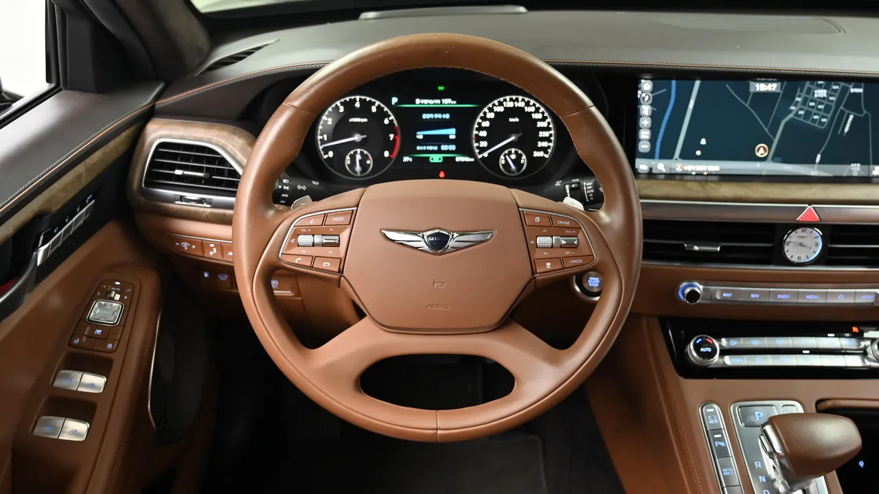 Genesis G90 — miniaturë 13