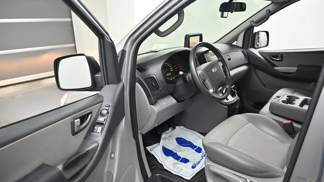 Hyundai Starex — miniaturë 11