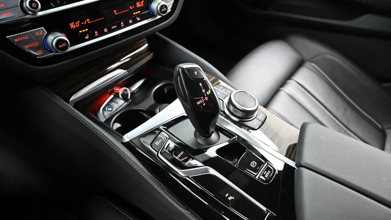 BMW 5er — miniaturë 9