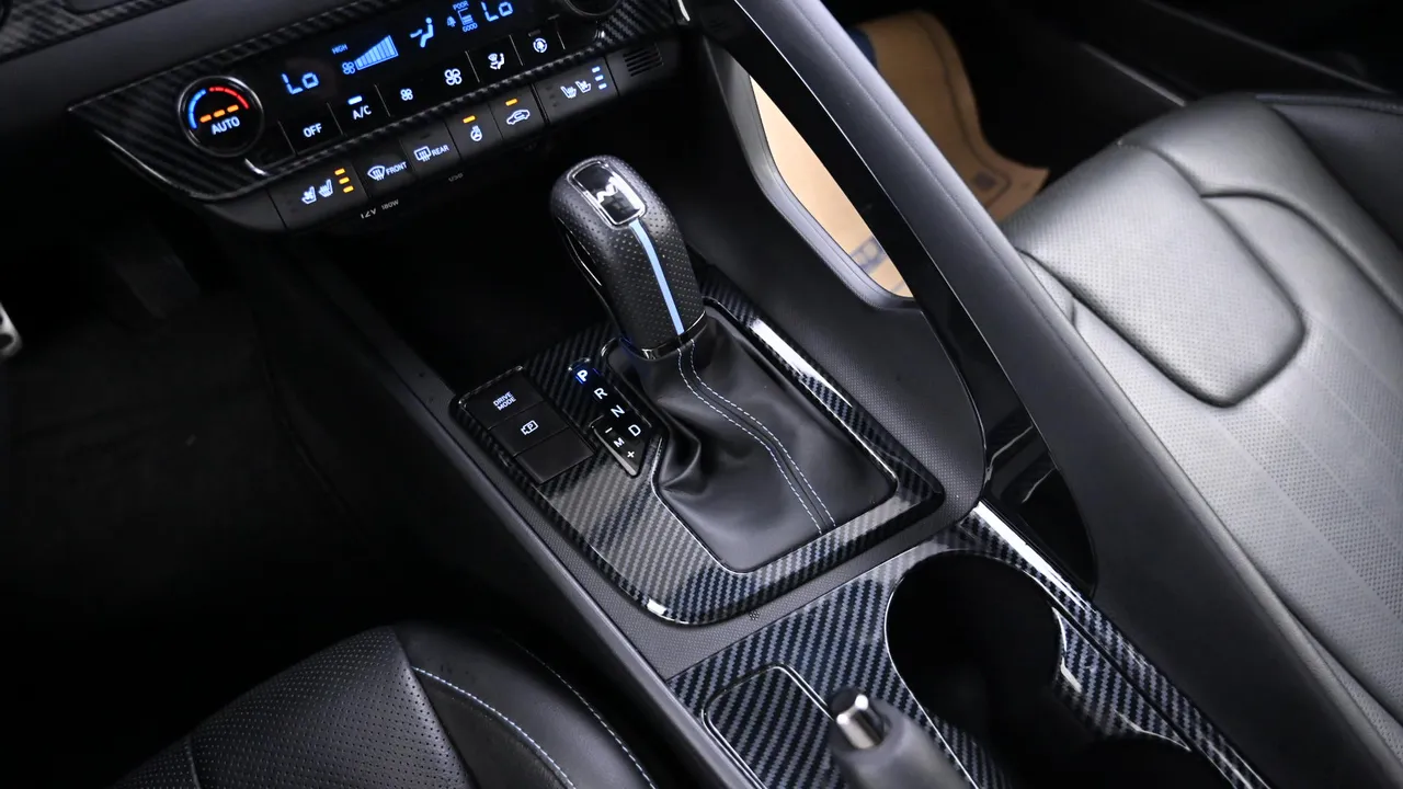 Hyundai Avante — miniaturë 9