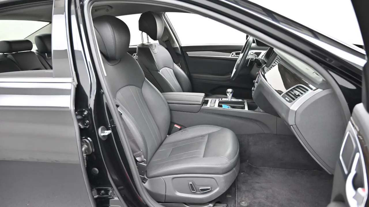 Genesis G80 — miniaturë 10