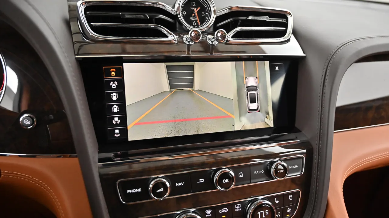 Bentley Bentayga — miniaturë 15