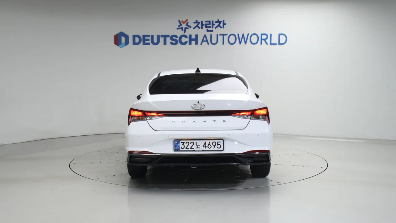 Hyundai Avante — miniaturë 4