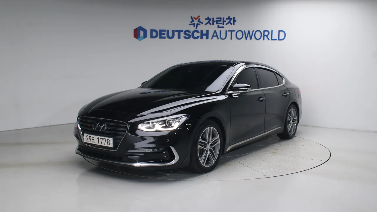 Hyundai Grandeur 3.0 익스클루시브 세부등급 없음 — foto 1