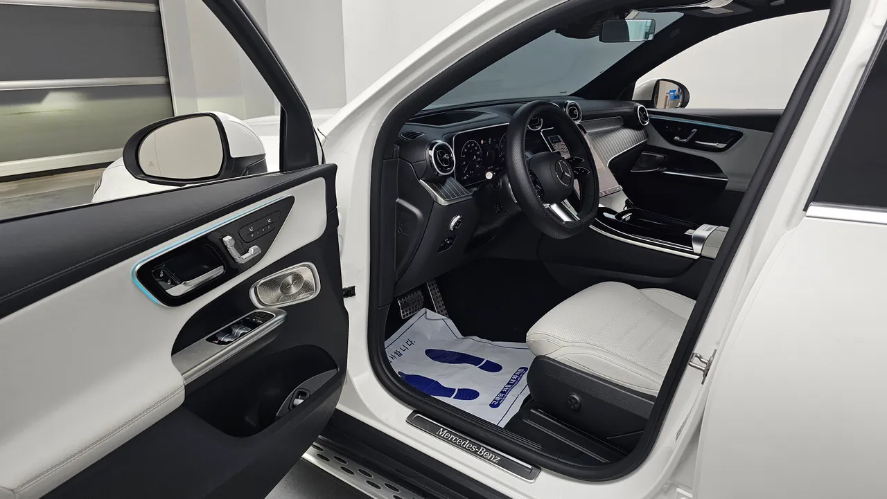 Mercedes-Benz GLC — miniaturë 11