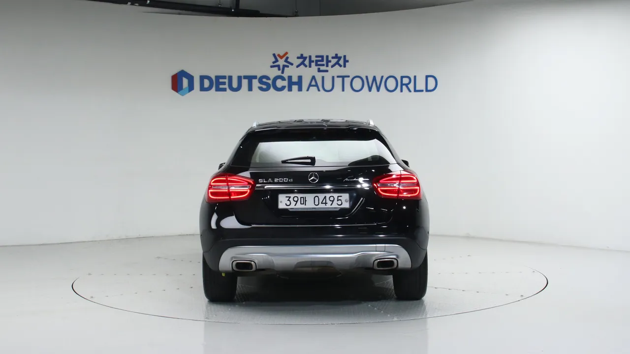 Мерседес ГЛА-Класс X156 GLA200d