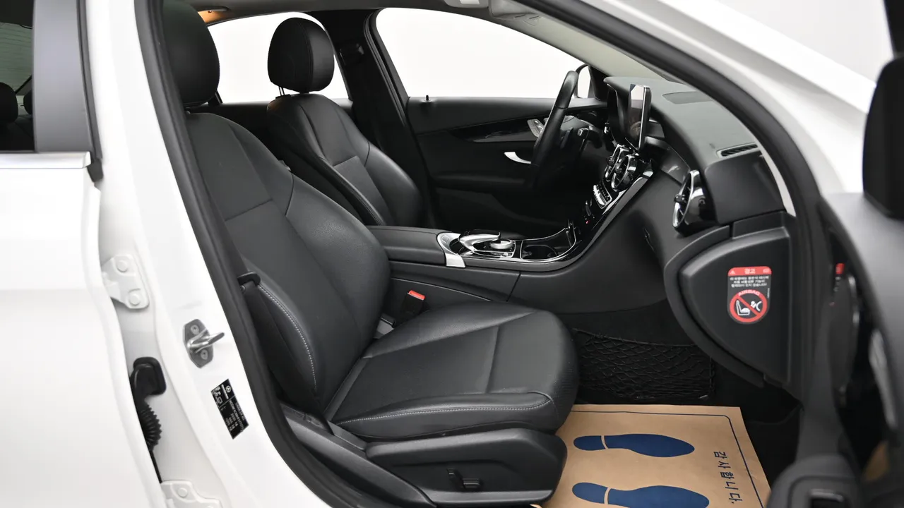 Mercedes-Benz C-klasse — miniaturë 10