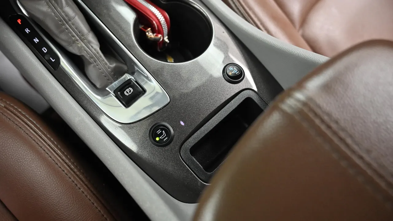 Chevrolet Malibu — miniaturë 17