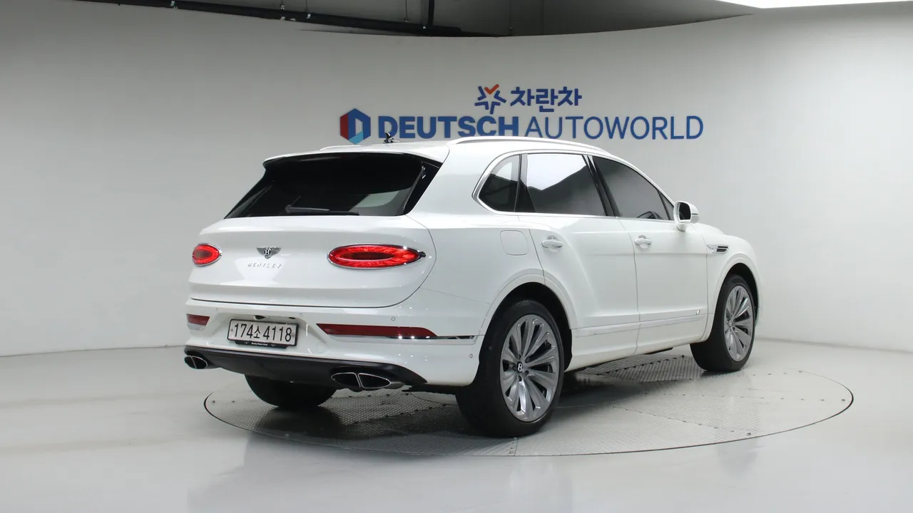 Bentley Bentayga — miniaturë 2