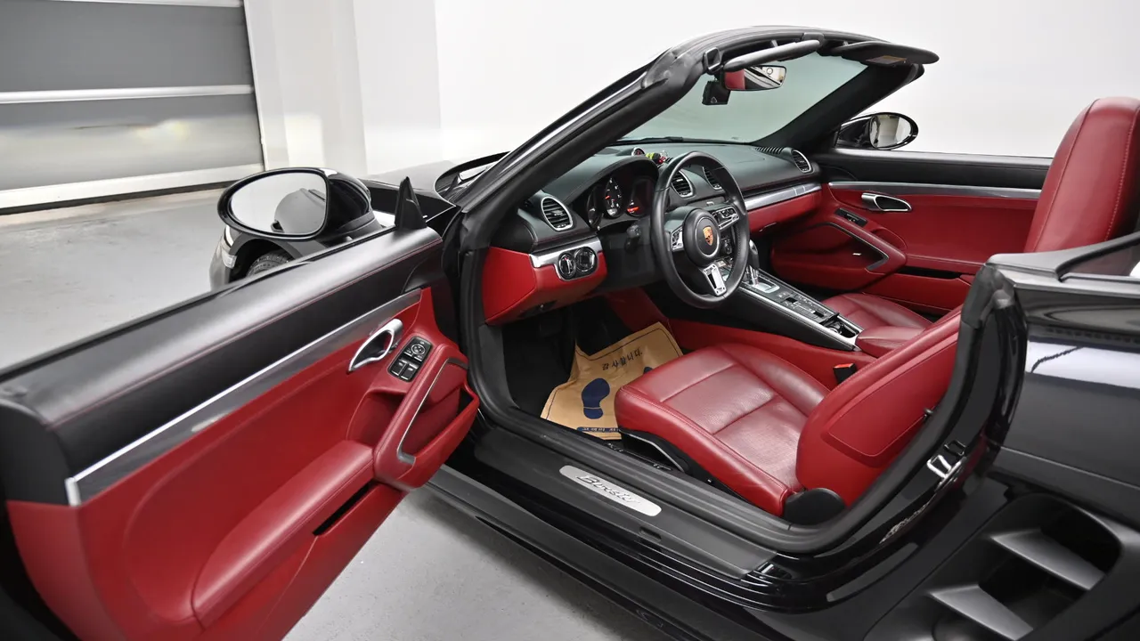 Porsche 718 — miniaturë 11