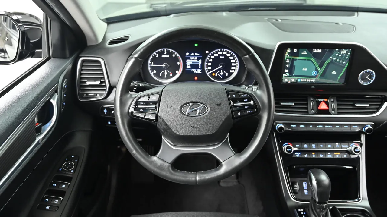 Hyundai Grandeur — miniaturë 13