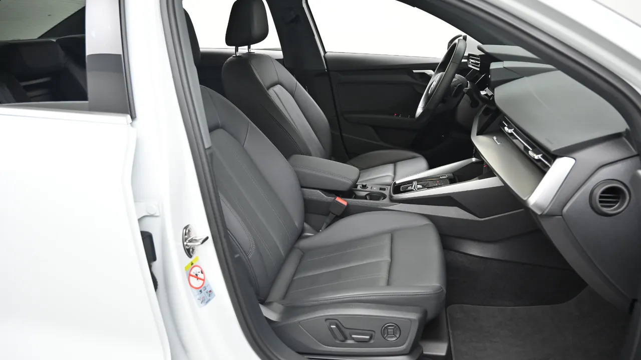Audi A3 (8Y) 40 TFSI