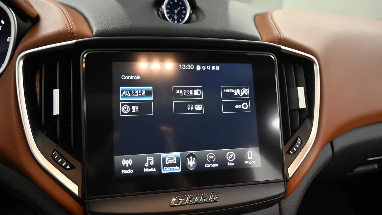 Maserati Ghibli — miniaturë 35