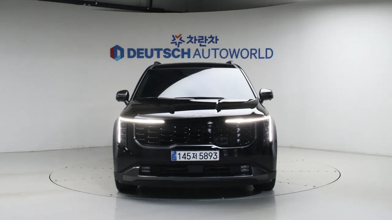 Kia Carnival — miniaturë 3