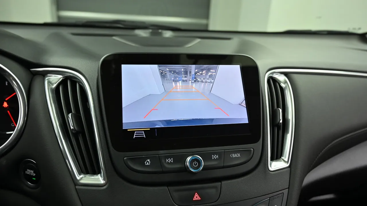 Chevrolet Malibu — miniaturë 15