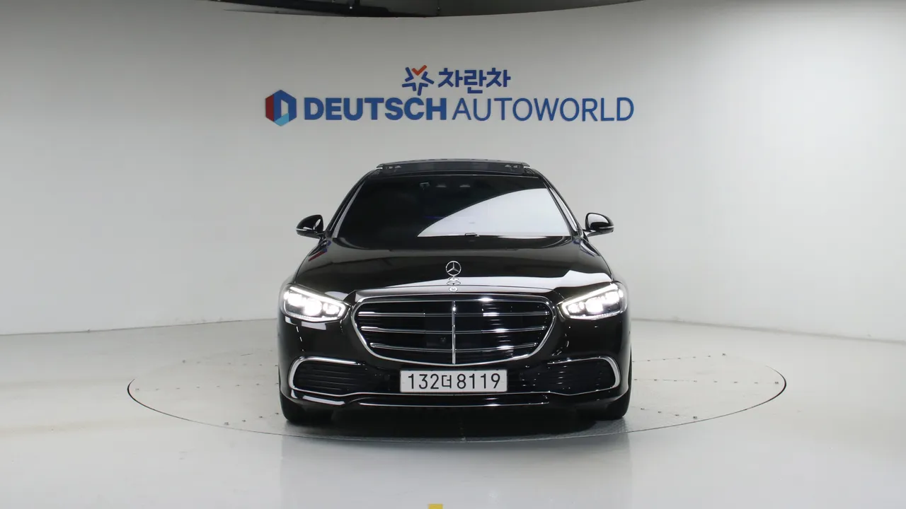 Mercedes-Benz S-klasse — miniaturë 3