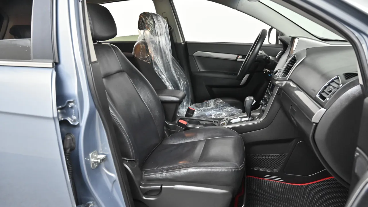 Chevrolet (GM Daewoo) Captiva 2WD LT