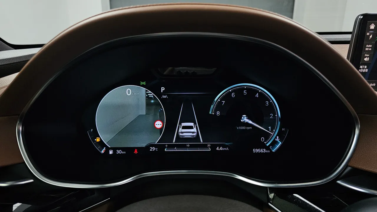 Genesis G80 — miniaturë 8