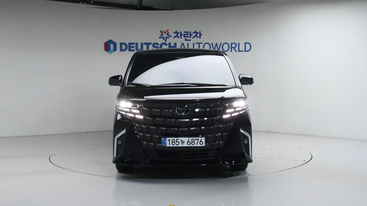 Toyota Alphard — miniaturë 3