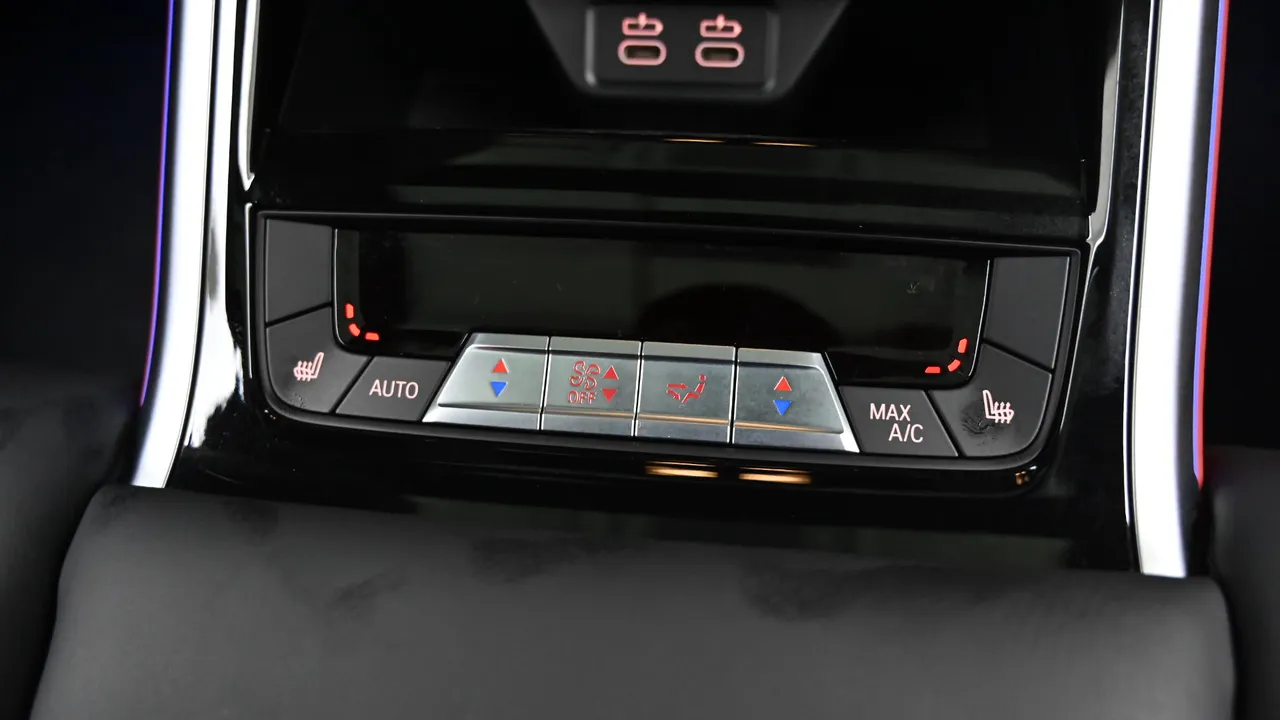 BMW 8er — miniaturë 16
