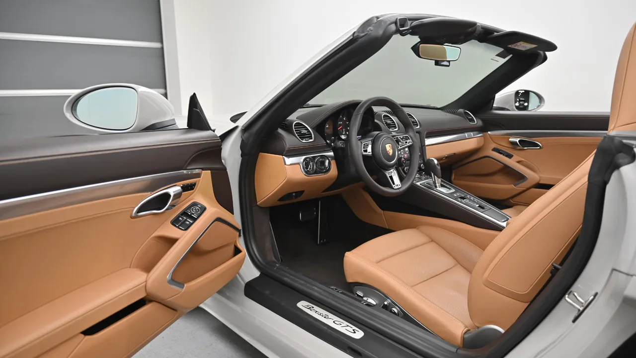 Porsche 718 — miniaturë 11