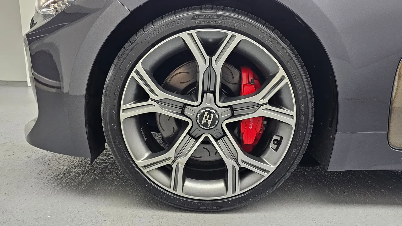 Kia Stinger — miniaturë 5