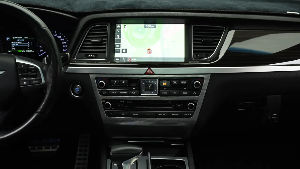 Genesis G80 — miniaturë 14
