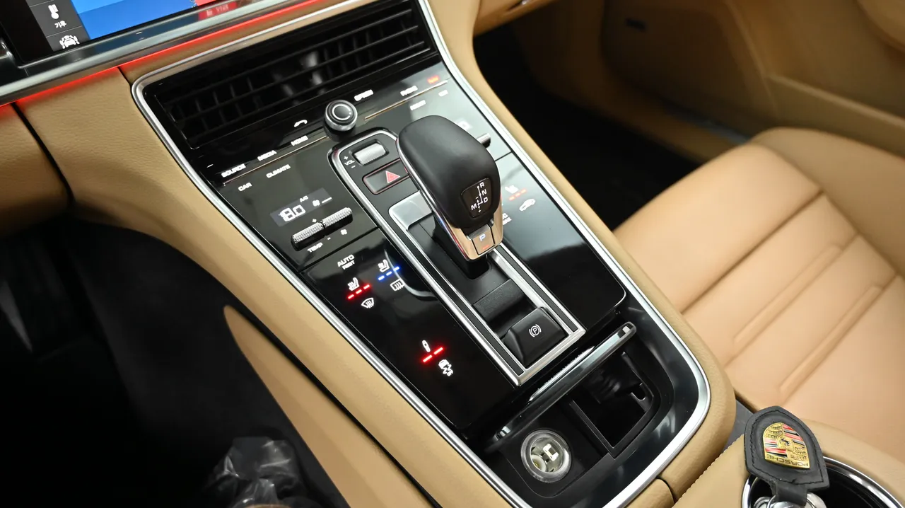 포르쉐 파나메라 (971) 3.0 AWD