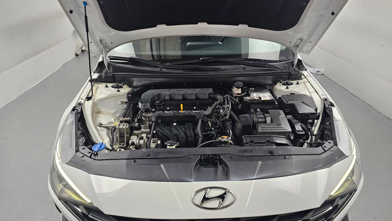 Hyundai Avante — miniaturë 6