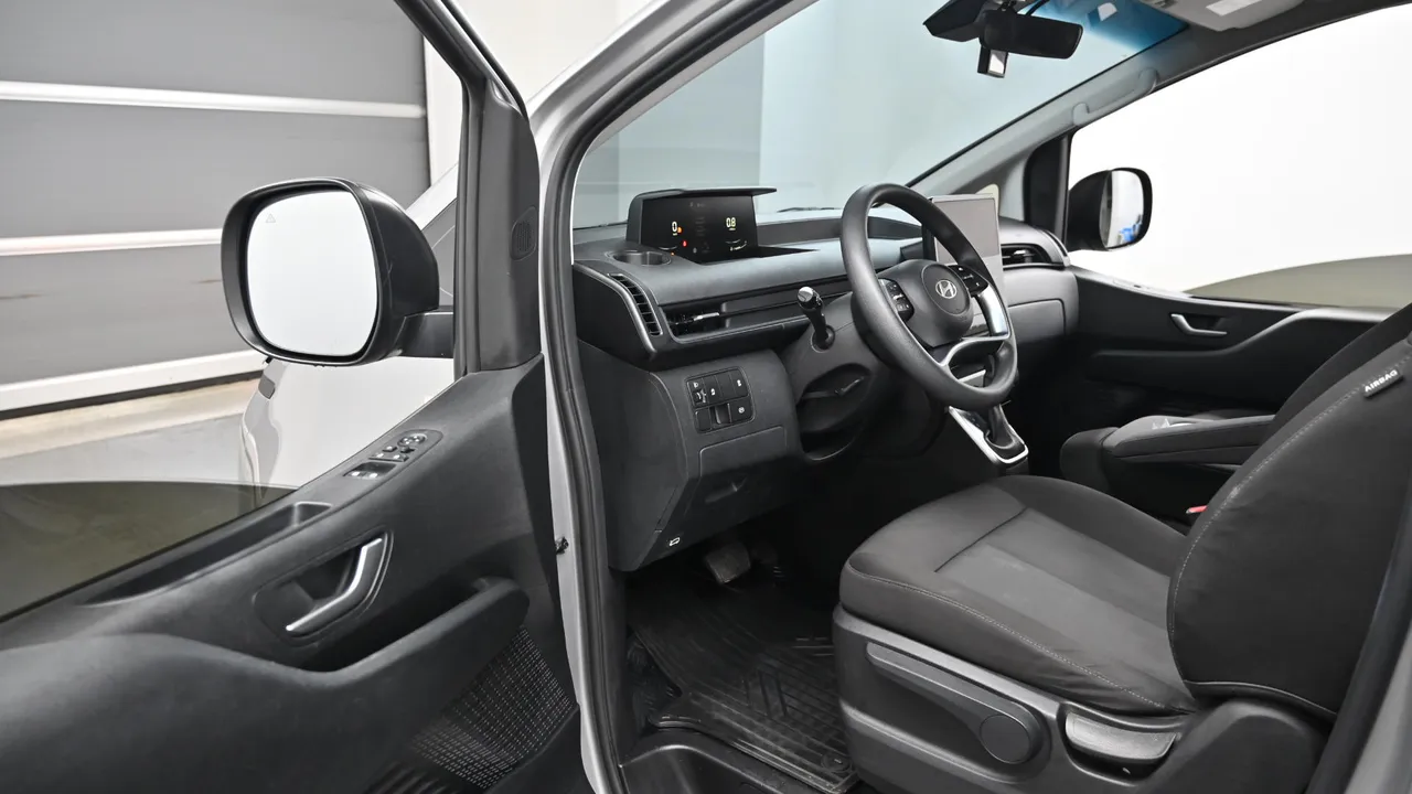 Hyundai Staria — miniaturë 11
