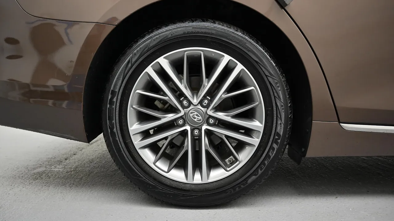 Hyundai Grandeur — miniaturë 5
