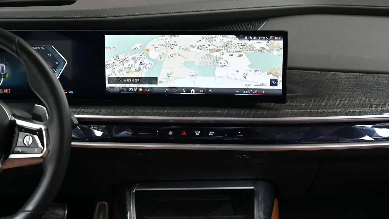 BMW 7er — miniaturë 32
