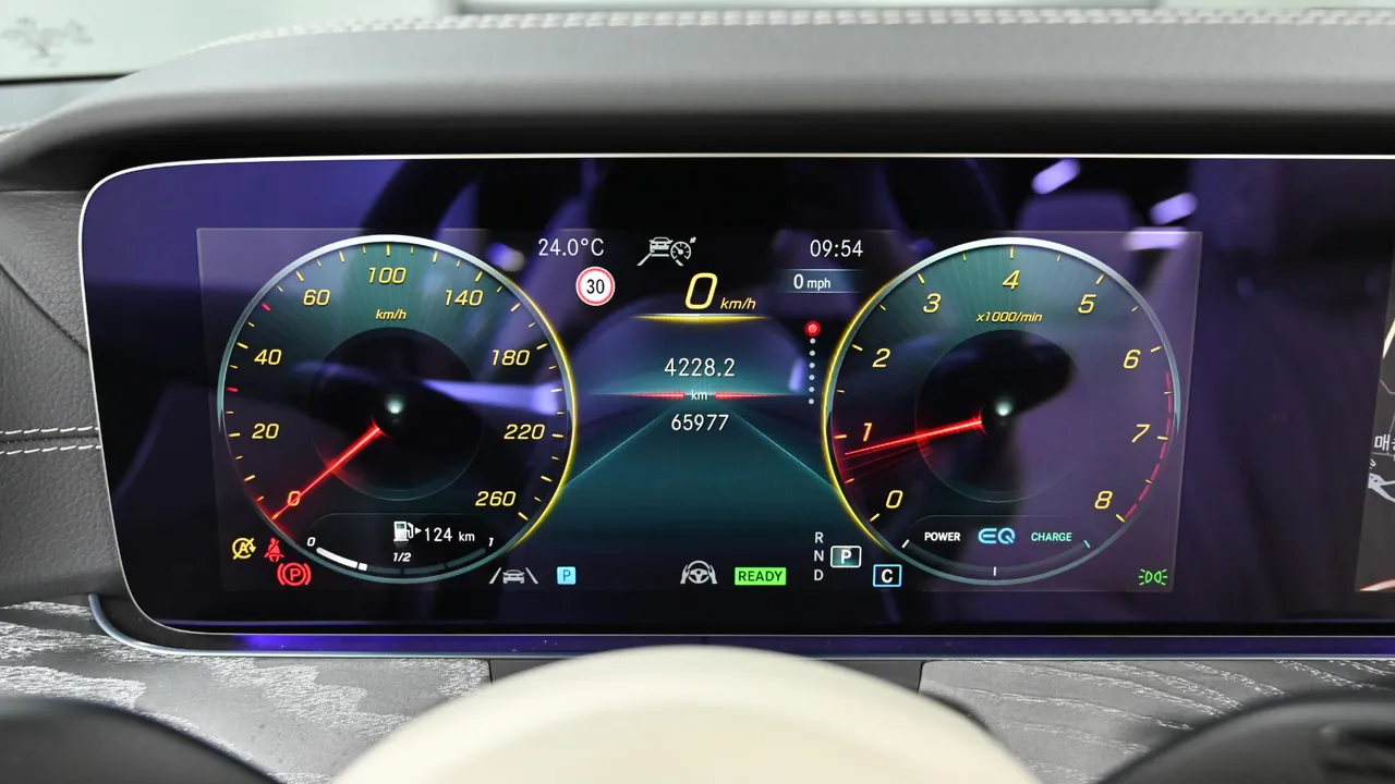 Mercedes-Benz E-klasse — miniaturë 8