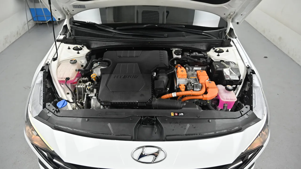 Hyundai Avante — miniaturë 6