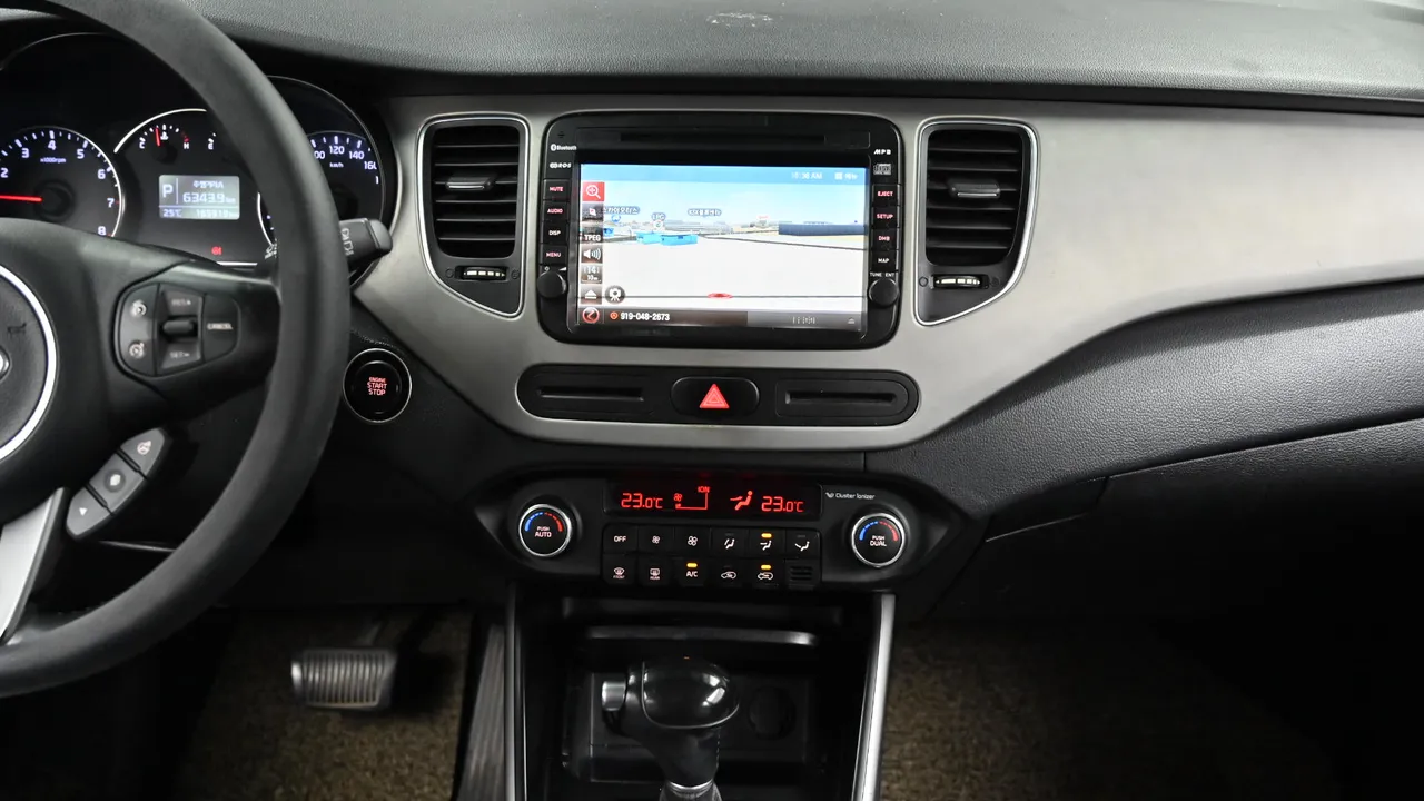 Kia Carens — miniaturë 14