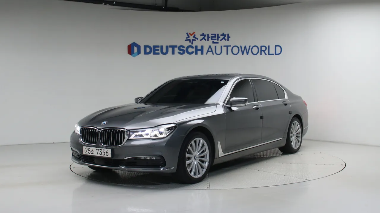 BMW 7er 730Ld xDrive — foto 1