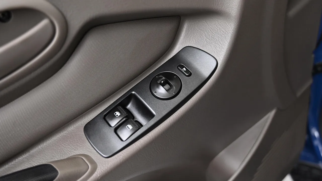 Hyundai — miniaturë 33