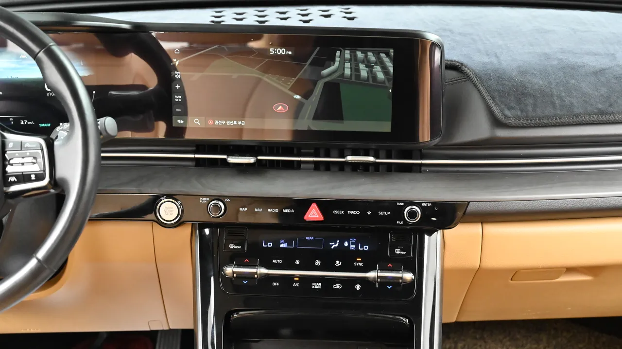 Kia Carnival — miniaturë 14