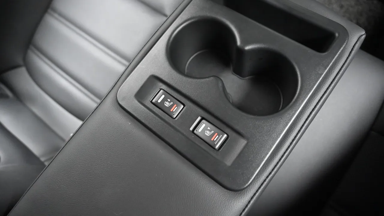 Renault Samsung SM6 — miniaturë 16